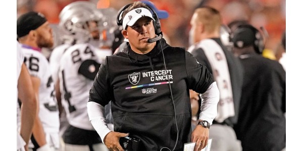 Jimmy Garoppolo saa valtavan kunnioituksen liittyessään Las Vegas Raidersiin